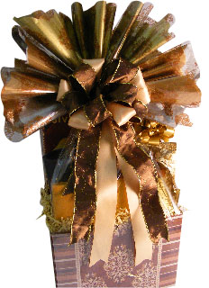 Gift basket with cellophane plumeplume
