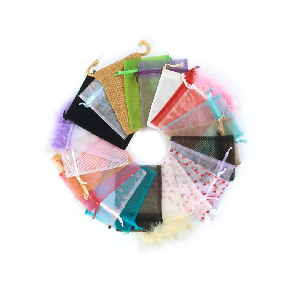 005 Organza Gift Bags overhead v3