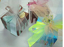 Presentation boxes with tulle bows