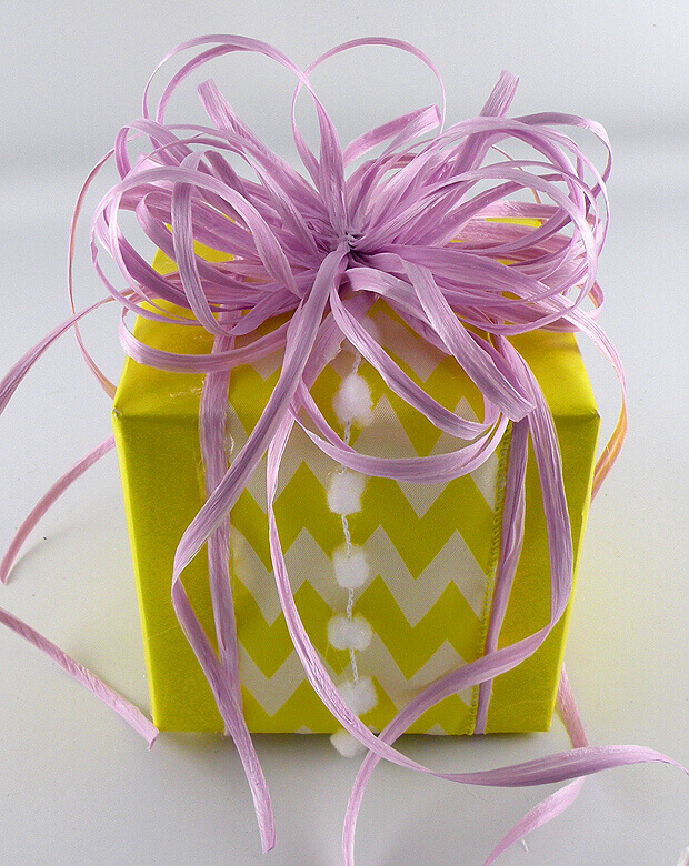 Gina Tepper - Easter Chicks Gift Wrapping 19