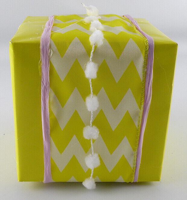 Gina Tepper - Easter Chicks Gift Wrapping 22