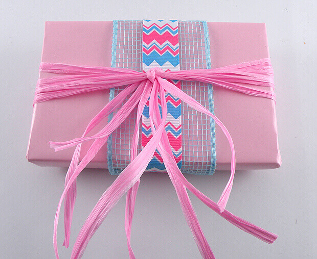 Gina Tepper - Easter Chicks Gift Wrapping 7